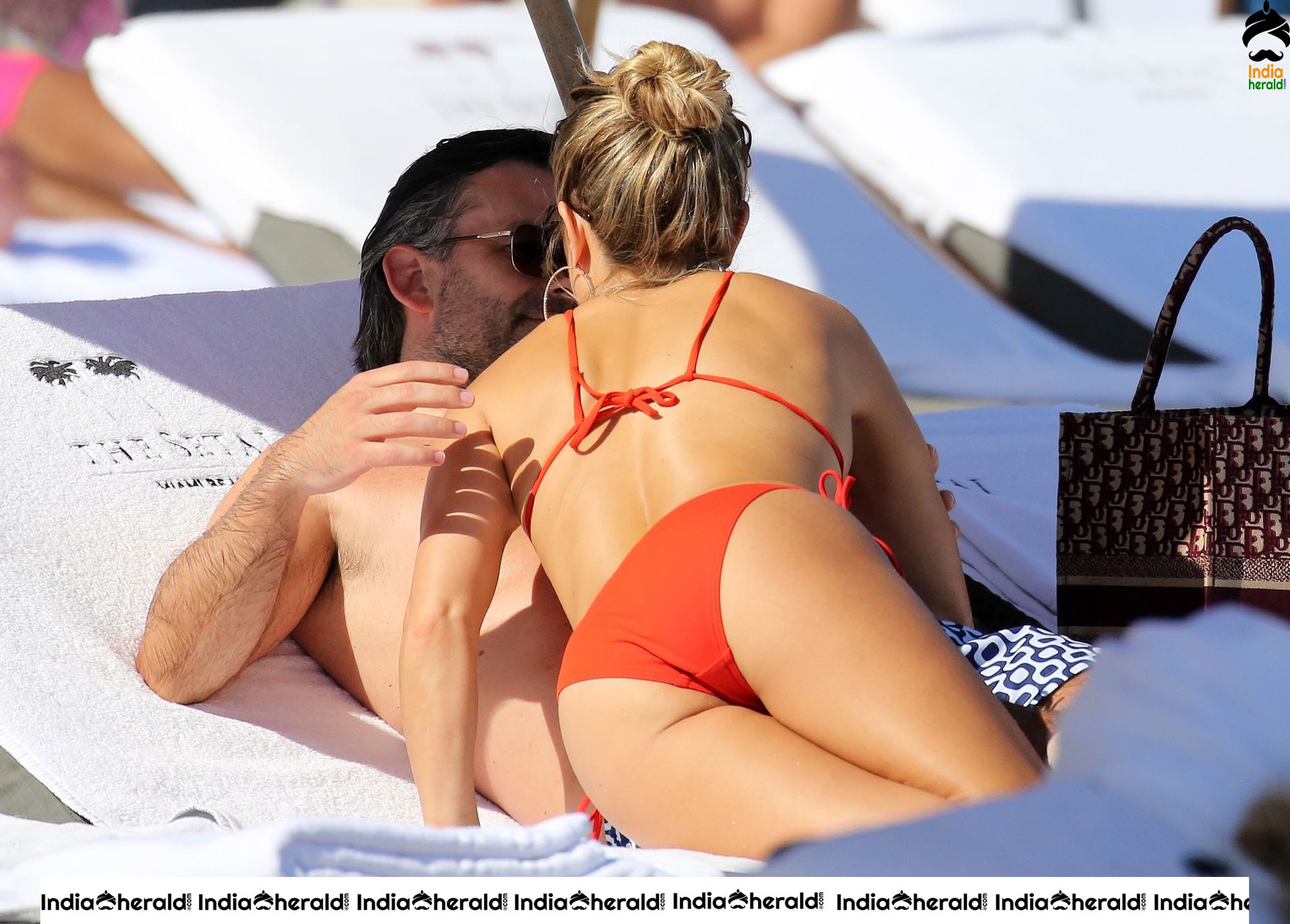 Sylvie Meis wears a Red bikini and enjoys with Boyfriend on the beach in Miami