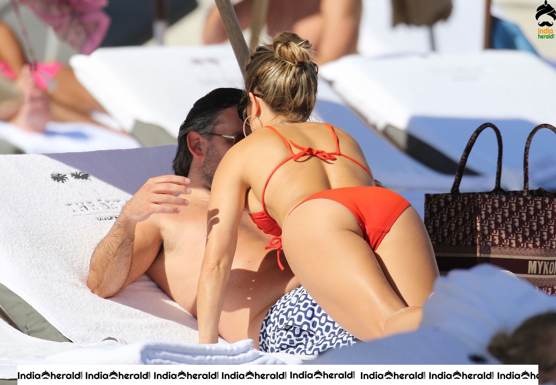 Sylvie Meis wears a Red bikini and enjoys with Boyfriend on the beach in Miami