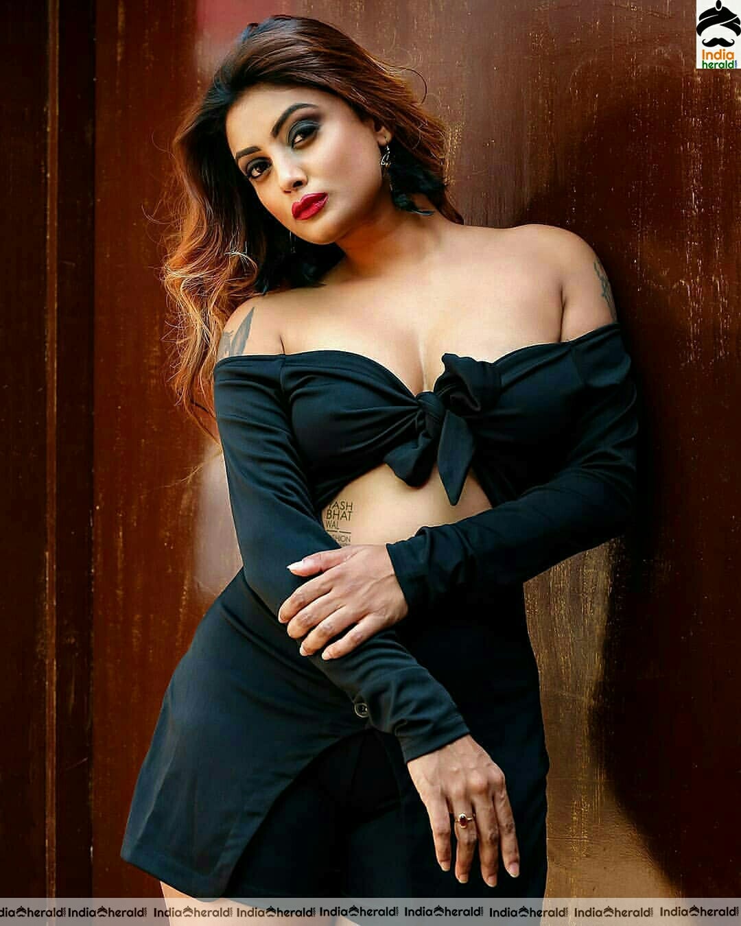 Twinkle Kapoor Hot Compilation Photo Stills