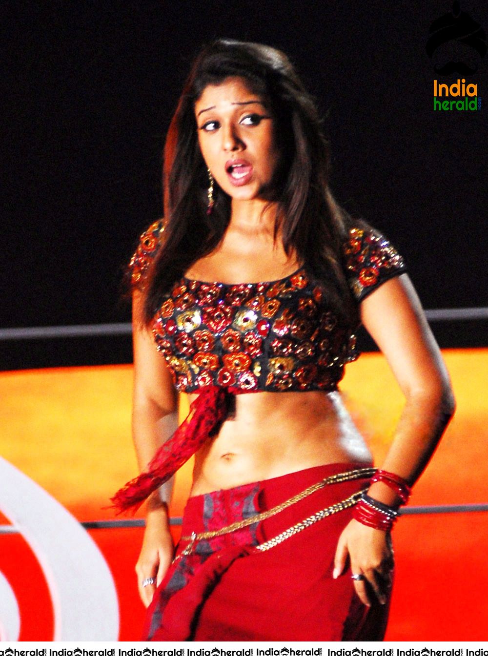 Unseen Old Hot Clicks of Nayantara to erect your Mood