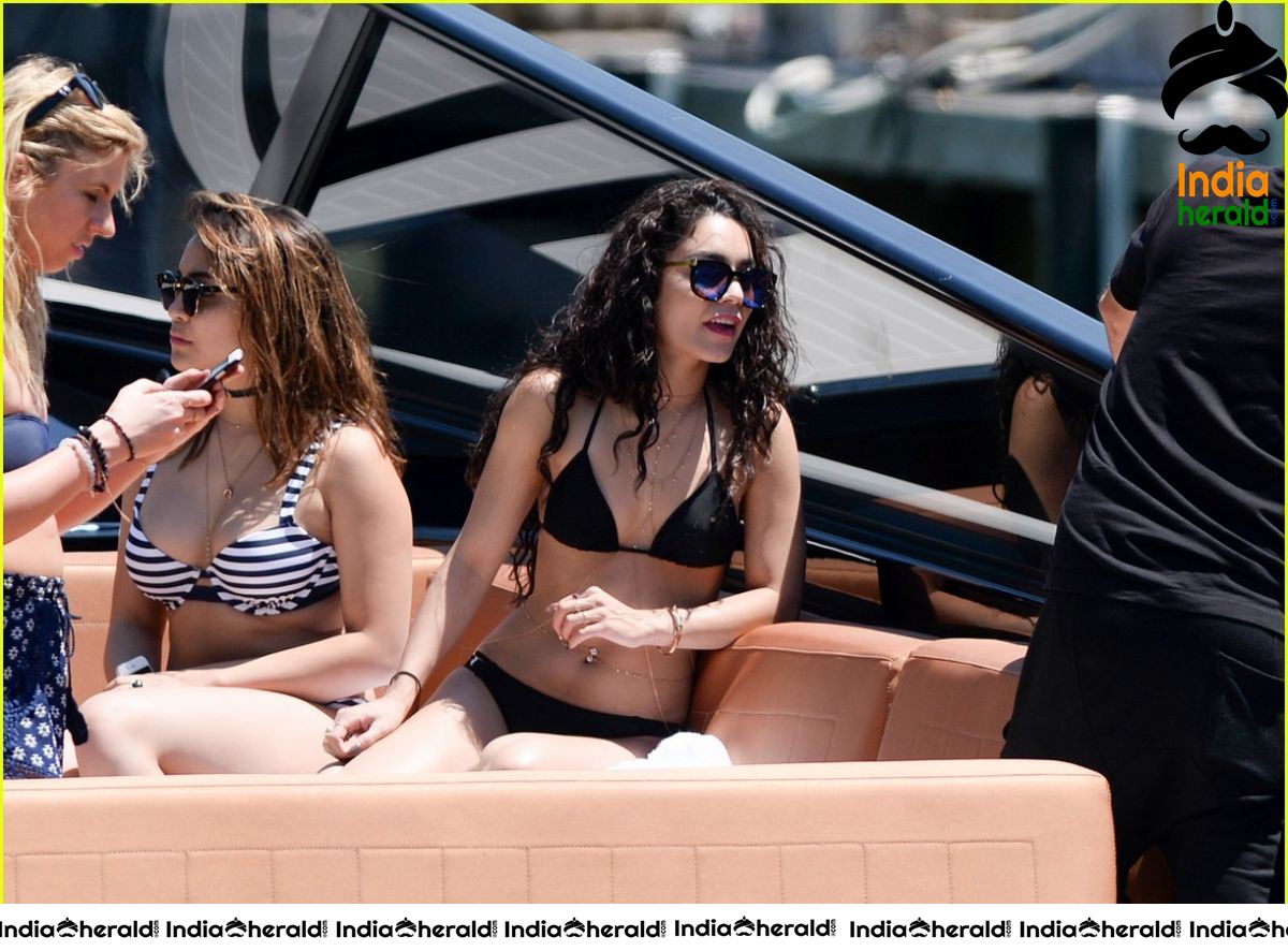 Vanessa and Stella Hudgens Caught in Bikini and they are Too Hot Set 2