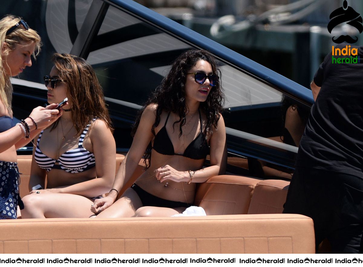 Vanessa and Stella Hudgens Caught in Bikini and they are Too Hot Set 3