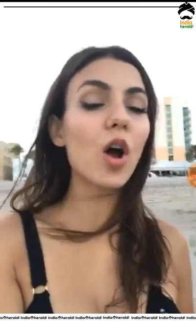 Victoria Justice Caught in Bikini while going LIVE