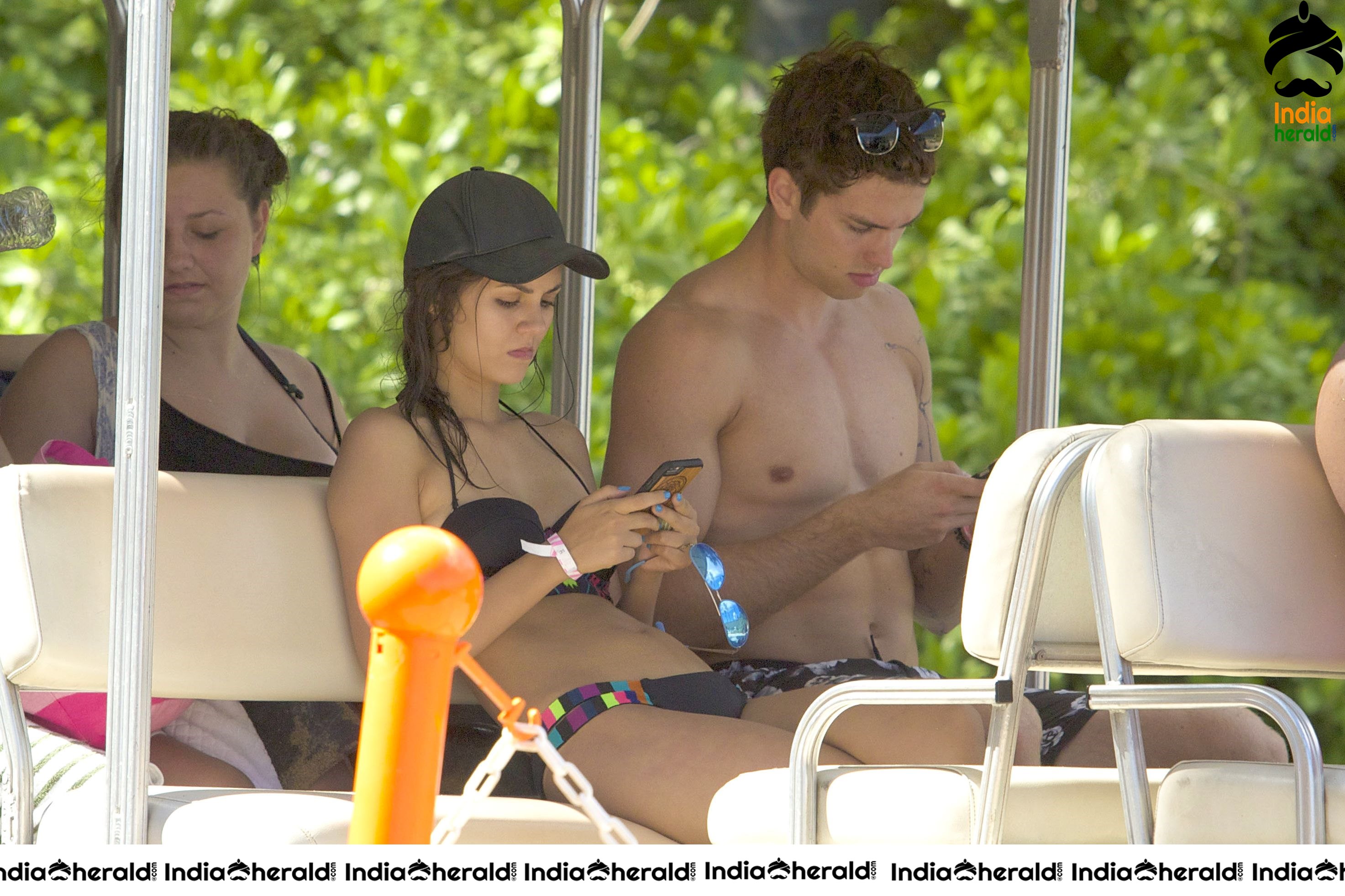 Victoria Justice exposes her Hot Young Body by wearing a Bikini Set 2