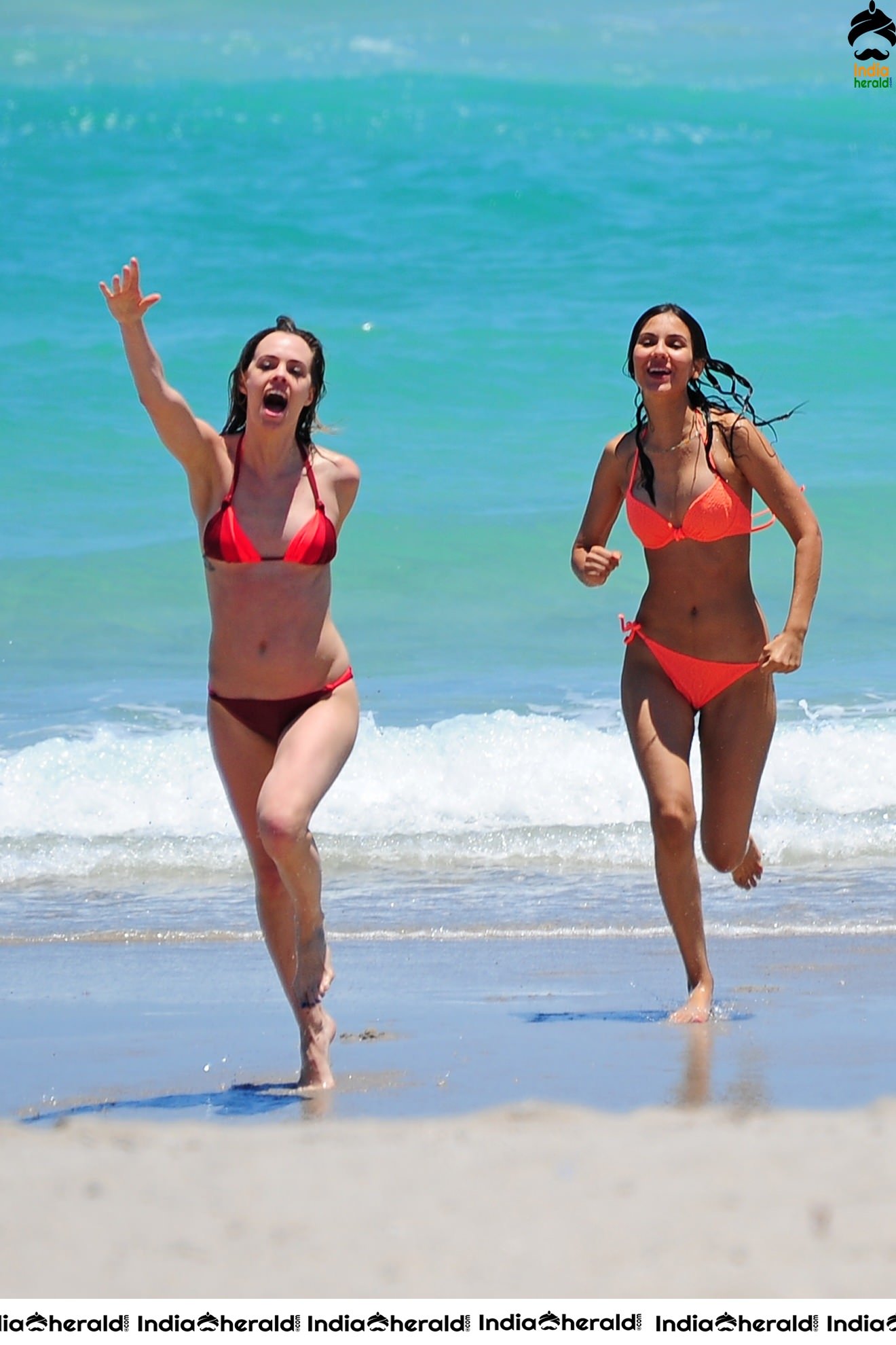 Victoria Justice Hot Photos in fluorescent Bikini exposing her Sexy Body and Tempting Assets Set 2