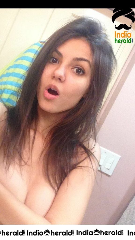 Victoria Justice Unseen Leaked Photos from Social Media