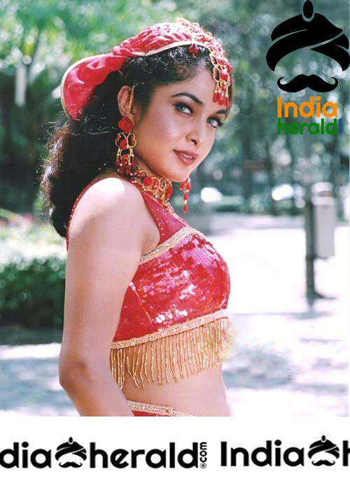 Vintage Ramya Krishnan Hot Clicks Set 1