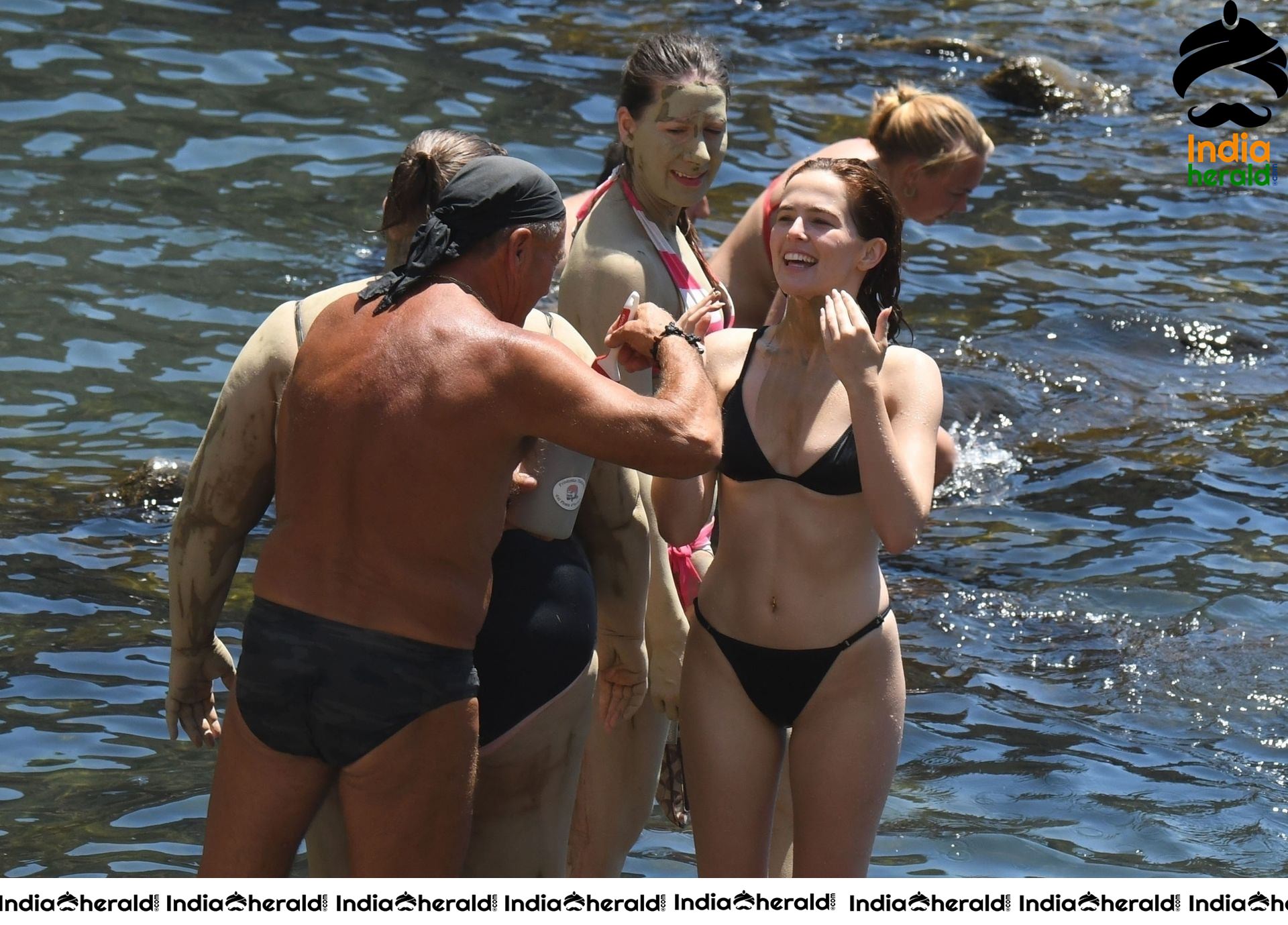 Zoey Deutch Enjoying in Beach in Bikini with her Friends