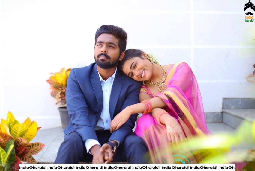 100 Percent Kaadhal Tamil Movie Stills Set 1