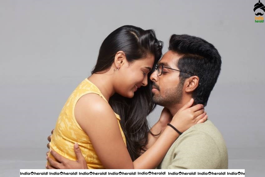 100 Percent Kaadhal Tamil Movie Stills Set 1