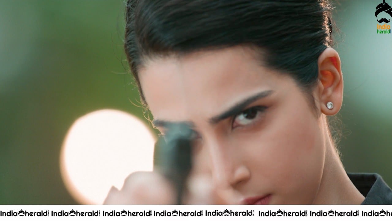 22 Saloni Misra First Look Glimpse