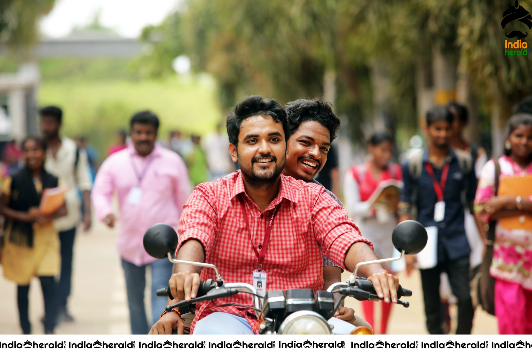 Adutha Saattai Movie Stills Set 1