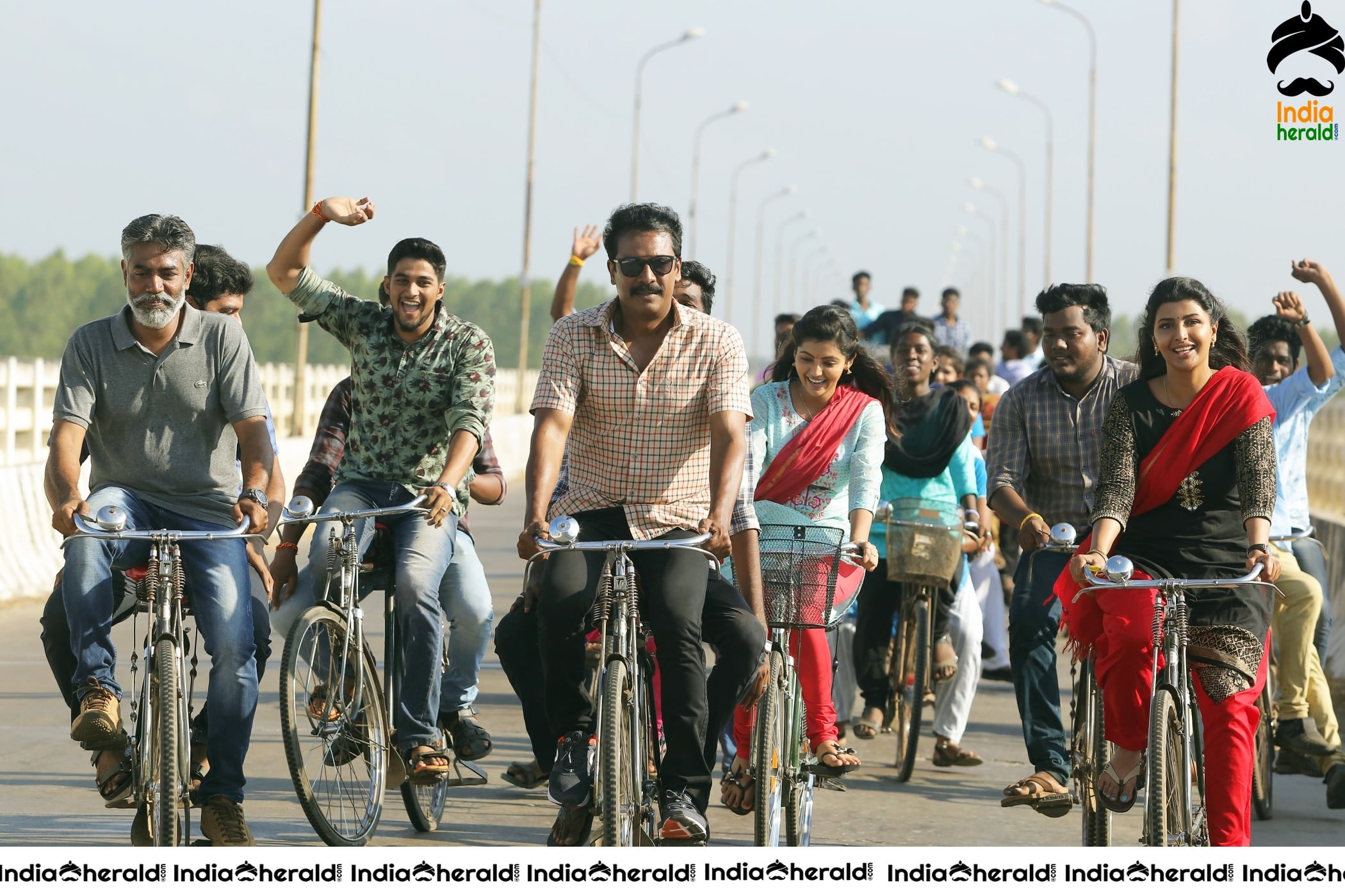 Adutha Saattai Movie Stills Set 3