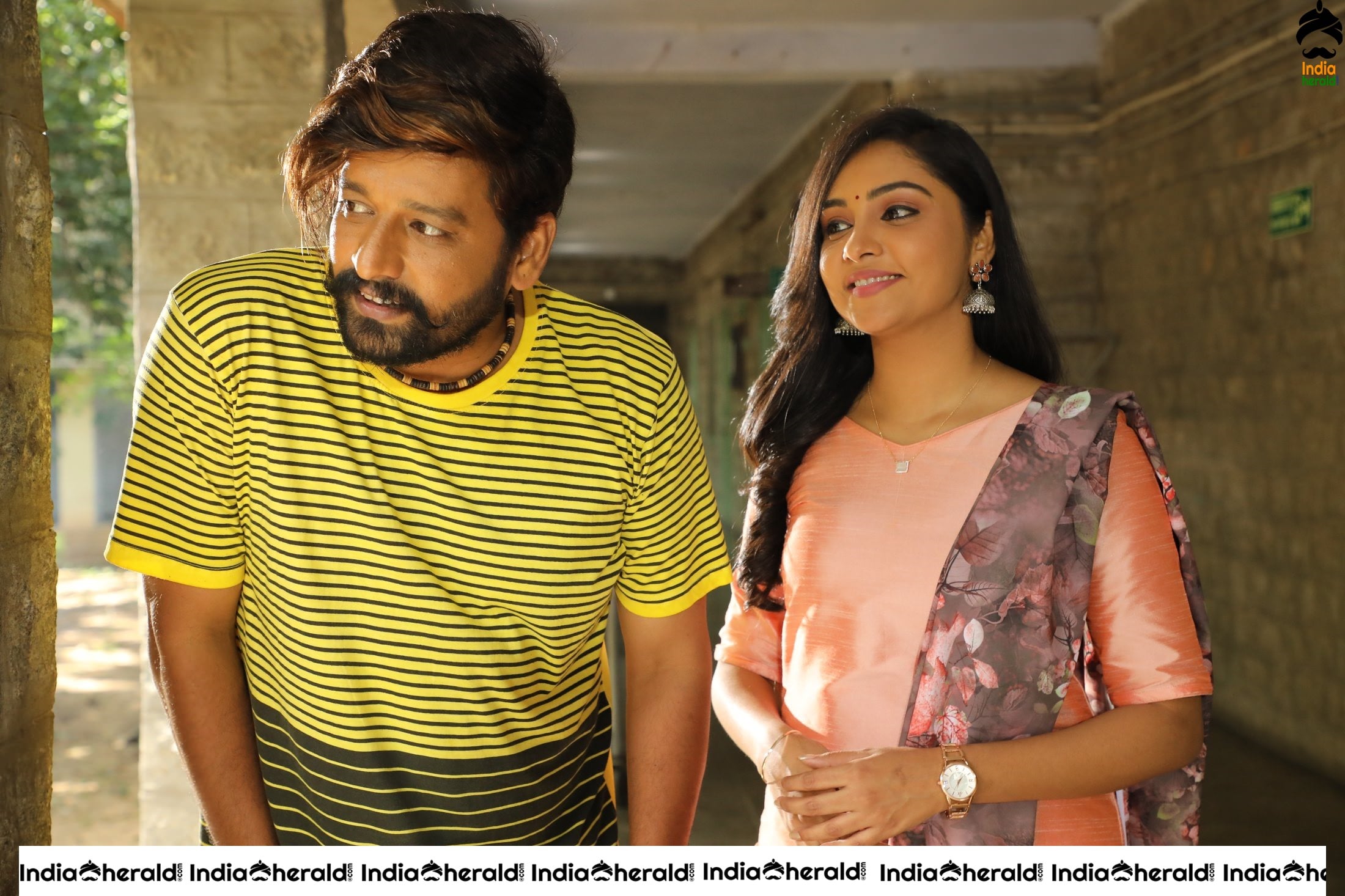 Agni Natchathiram Tamil Movie Stills and Working Stills