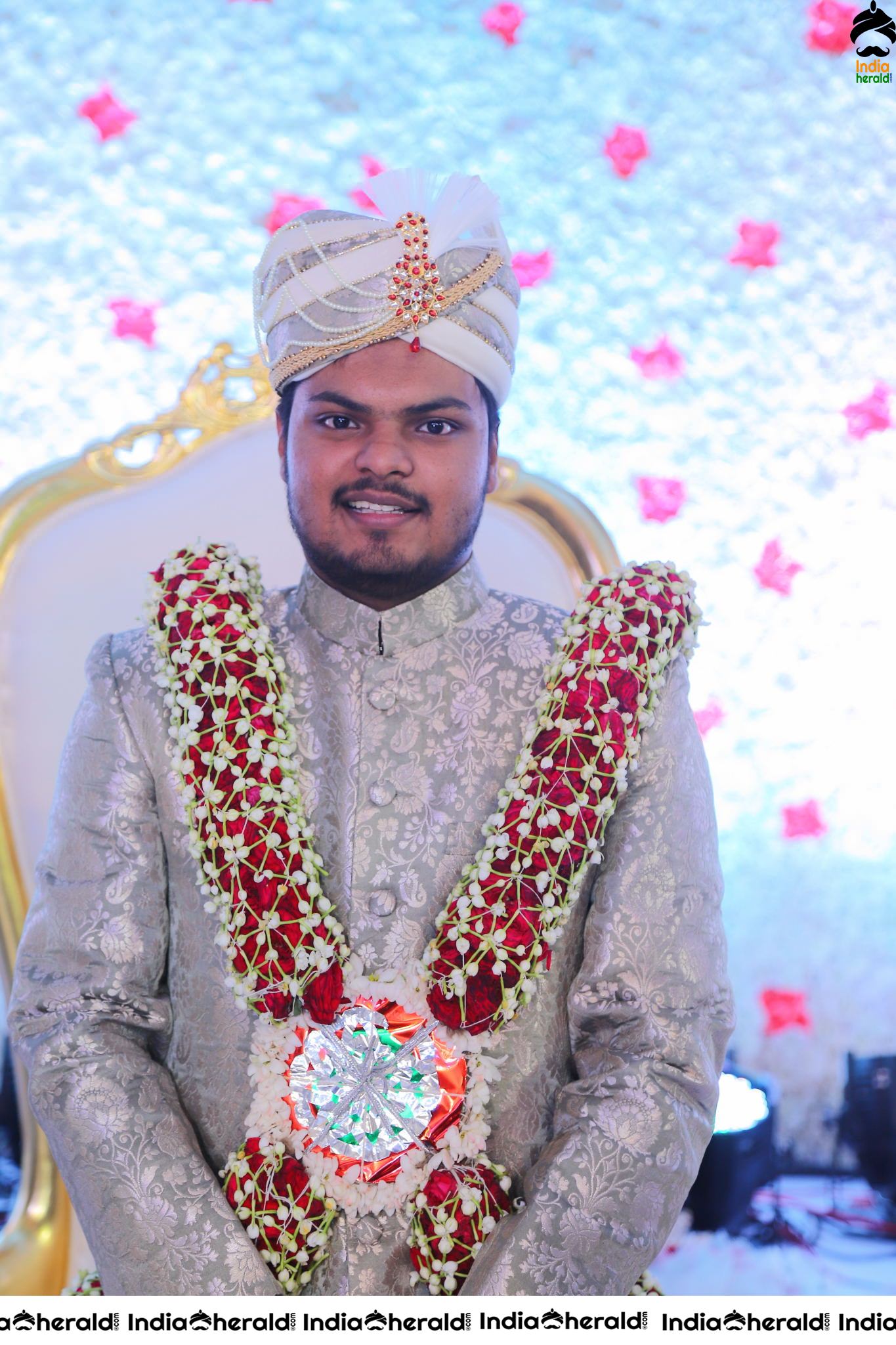 Ahmed Abhdul Taqveem and Zoha Mujeeb Wedding Ceremony at Kings Kohinoor Mehdipatnam Set 1