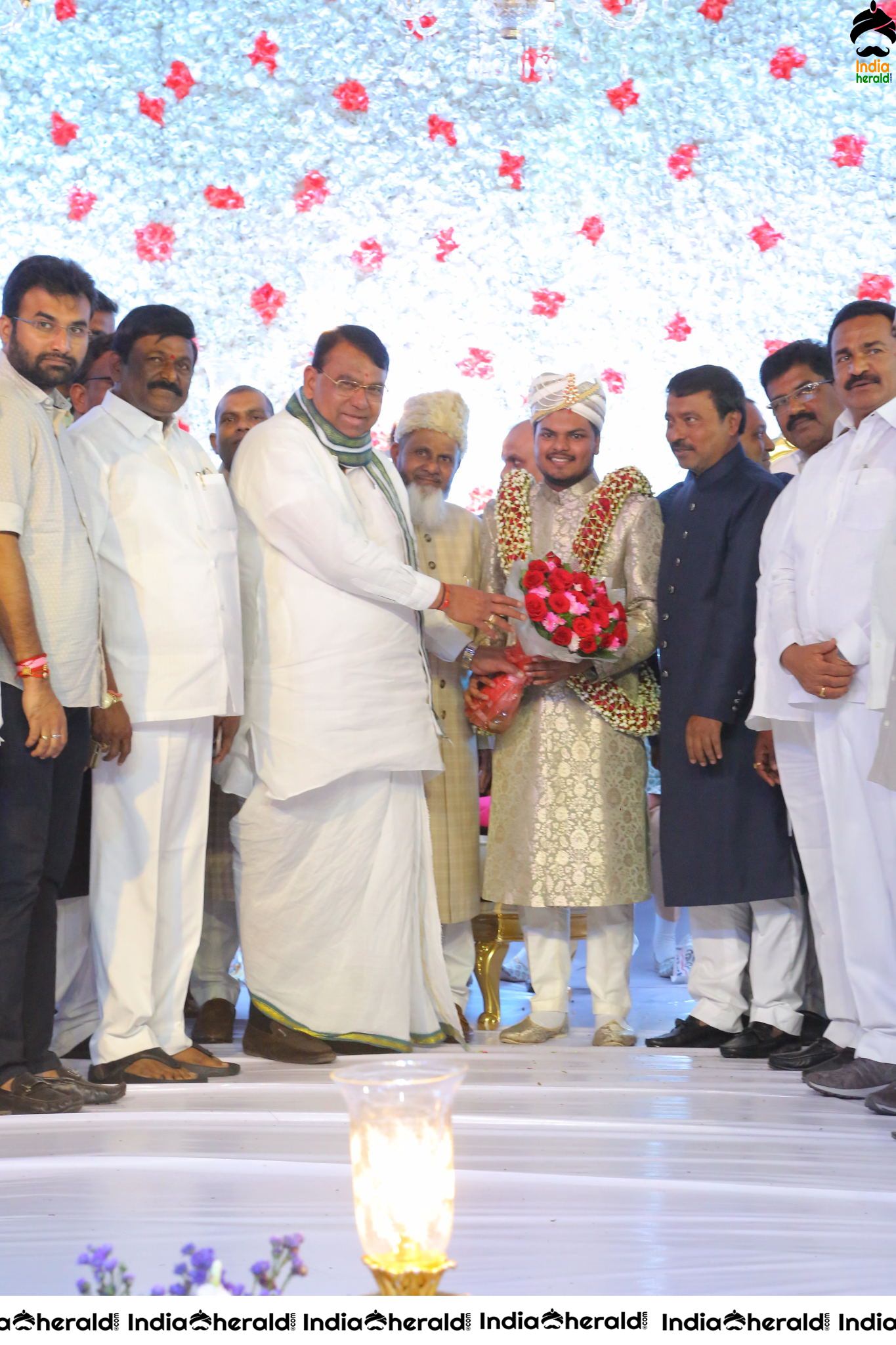 Ahmed Abhdul Taqveem and Zoha Mujeeb Wedding Ceremony at Kings Kohinoor Mehdipatnam Set 1