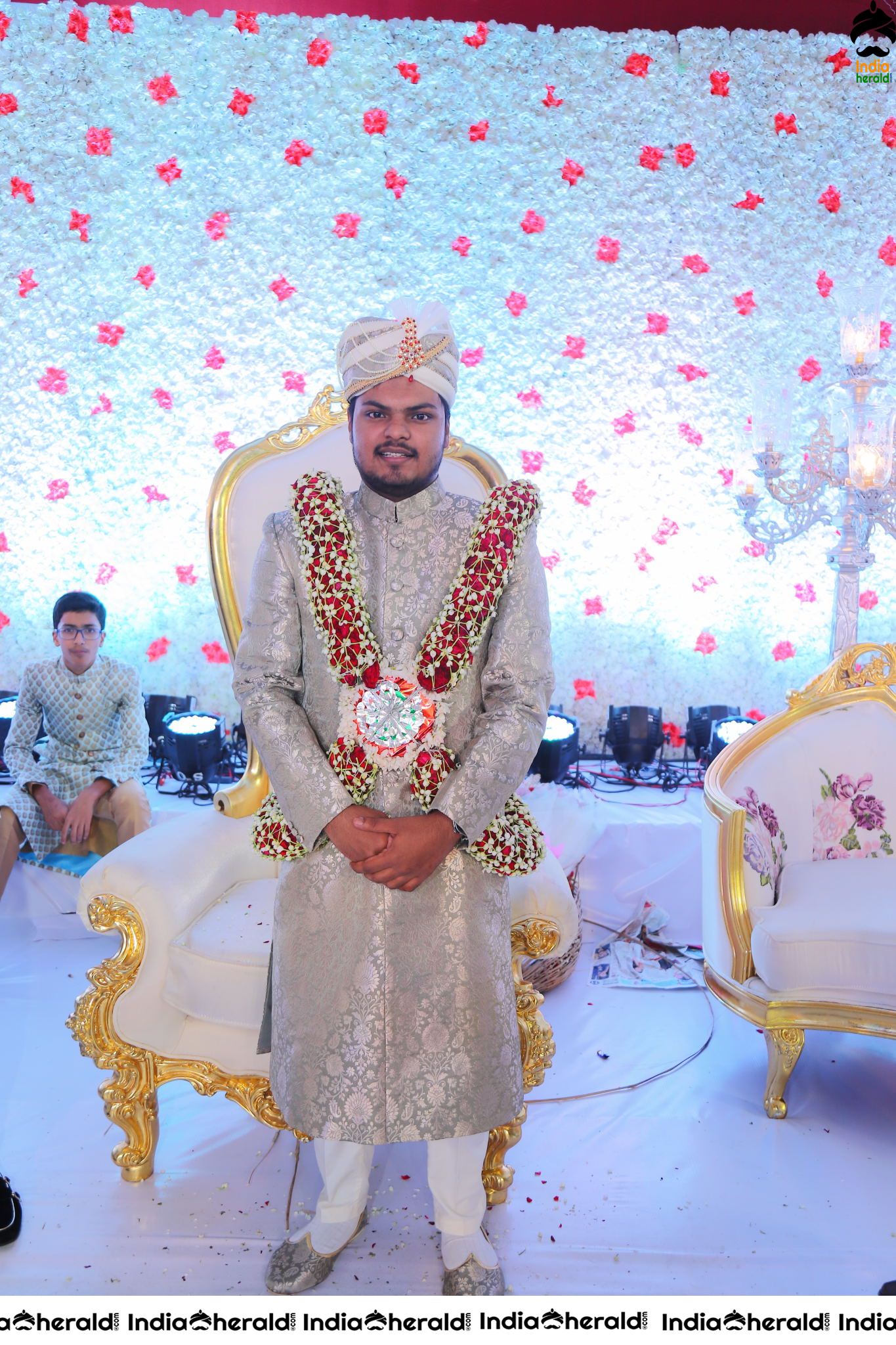 Ahmed Abhdul Taqveem and Zoha Mujeeb Wedding Ceremony at Kings Kohinoor Mehdipatnam Set 1