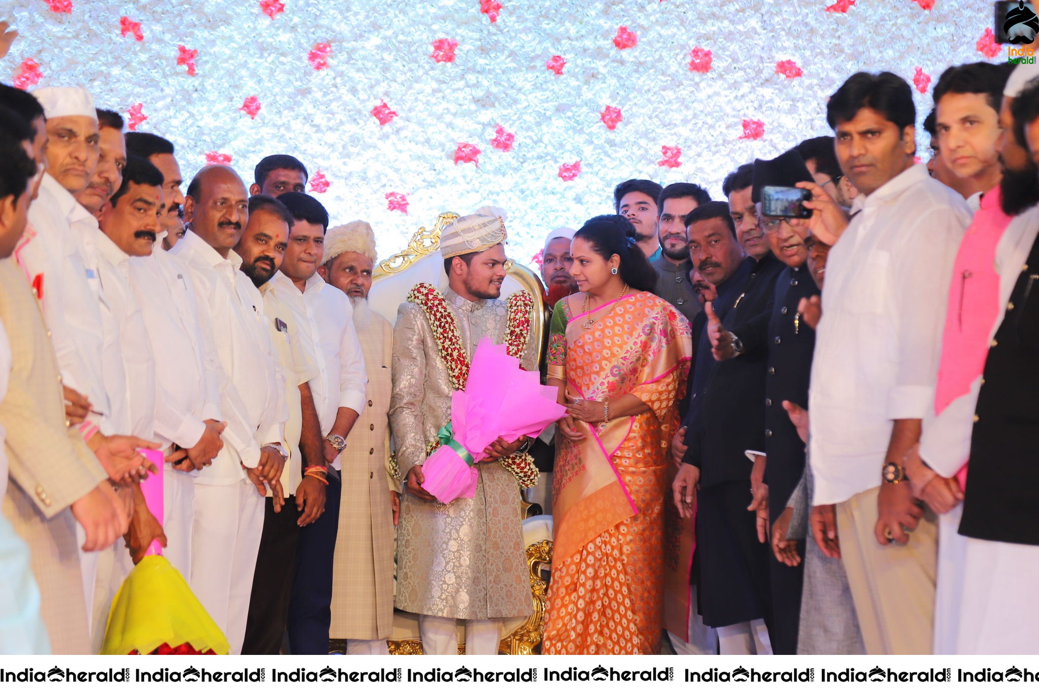 Ahmed Abhdul Taqveem and Zoha Mujeeb Wedding Ceremony at Kings Kohinoor Mehdipatnam Set 3