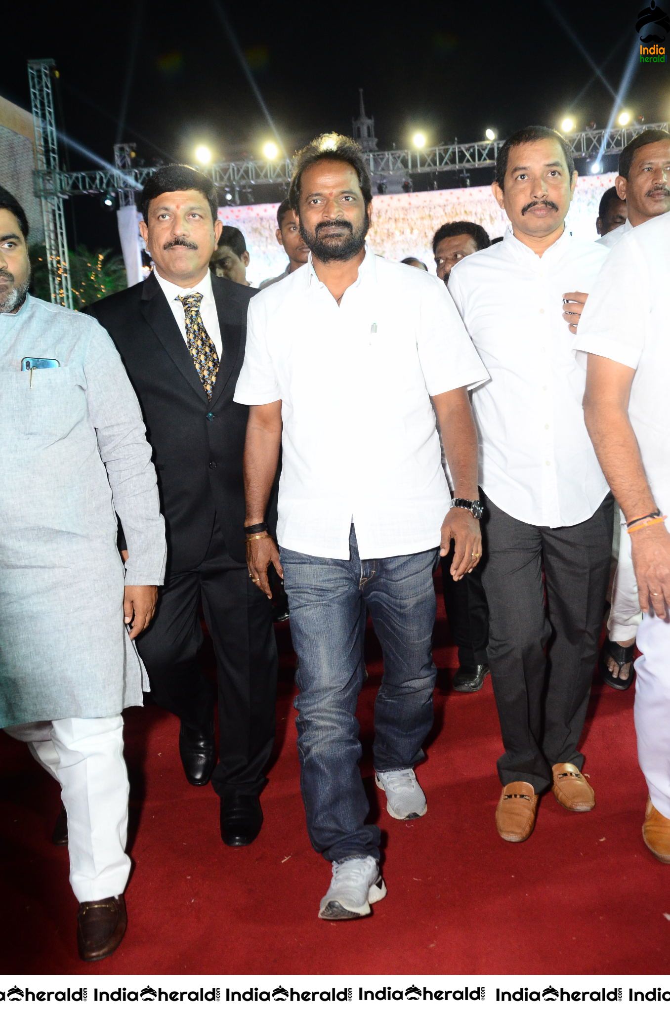 Ahmed Abhdul Taqveem and Zoha Mujeeb Wedding Ceremony at Kings Kohinoor Mehdipatnam Set 4