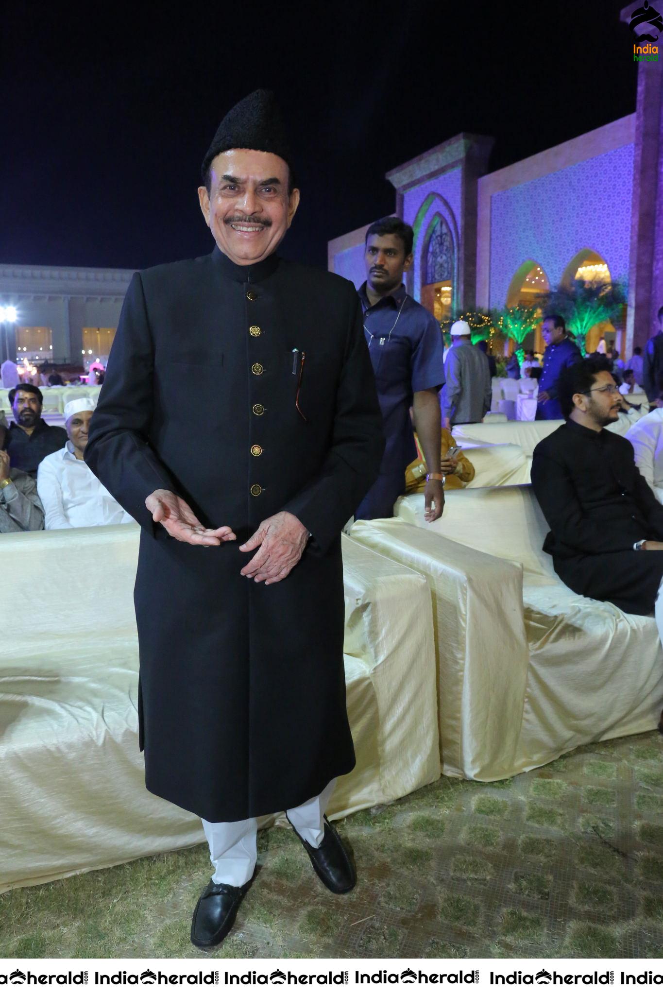 Ahmed Abhdul Taqveem and Zoha Mujeeb Wedding Ceremony at Kings Kohinoor Mehdipatnam Set 5