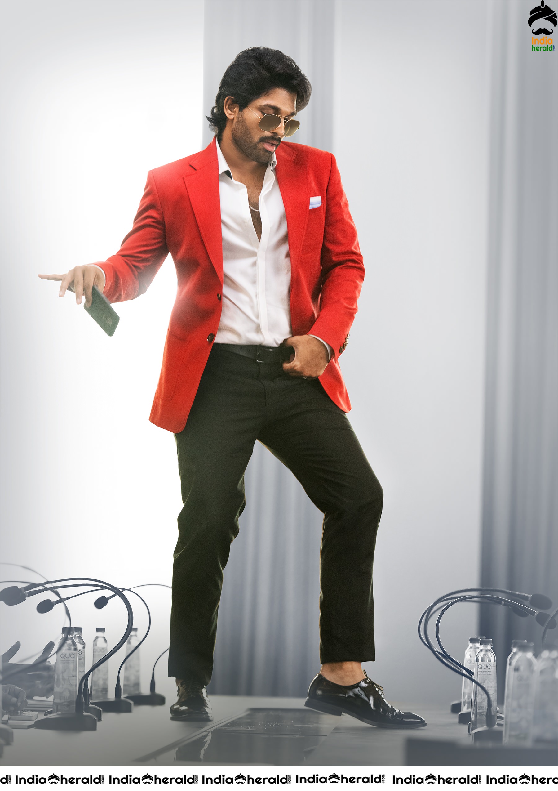 Ala Vaikunthapurramuloo Teaser Release Posters