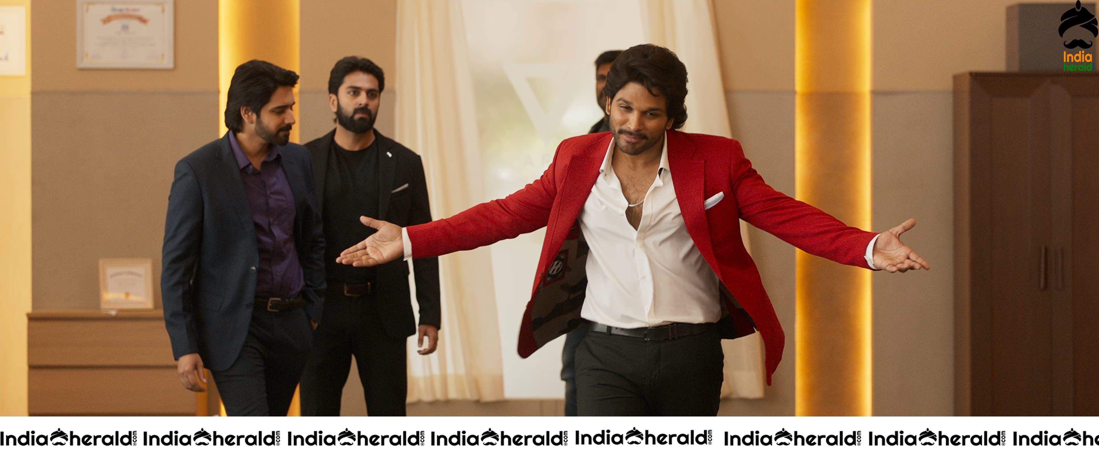 Allu Arjun and Pooja Hegde in Ala Vaikunthapurramuloo Teaser HD Stills Set 1