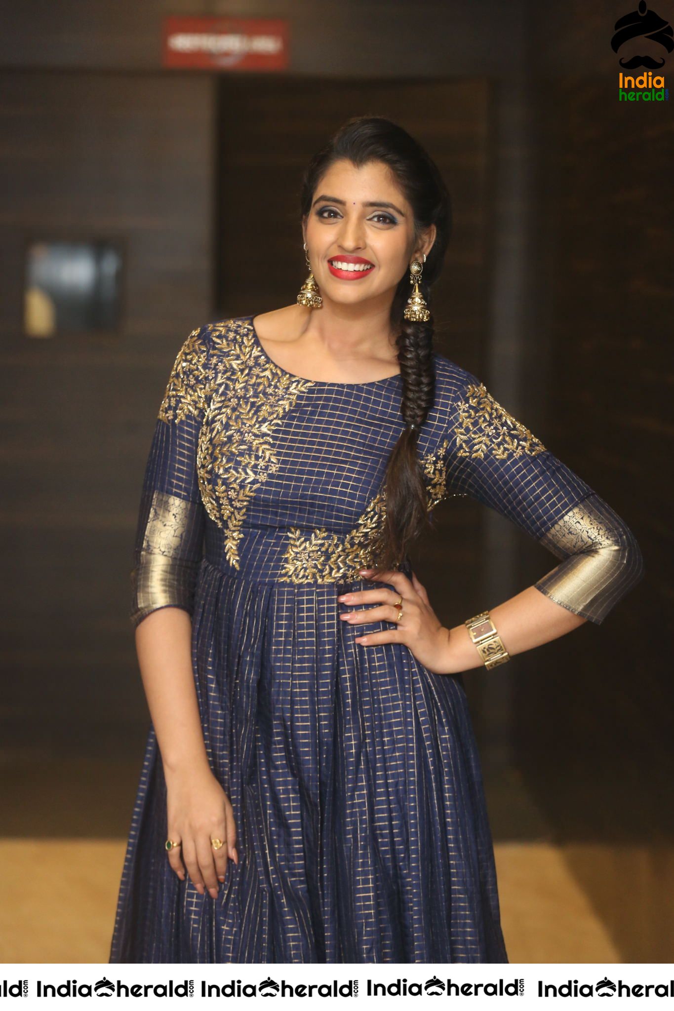 Anchor Shyamala Latest Clicks