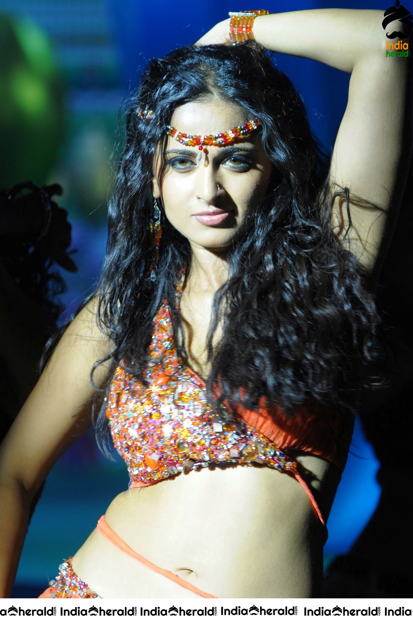 Anushka Vintage Hot Sizzling Clicks Set 1