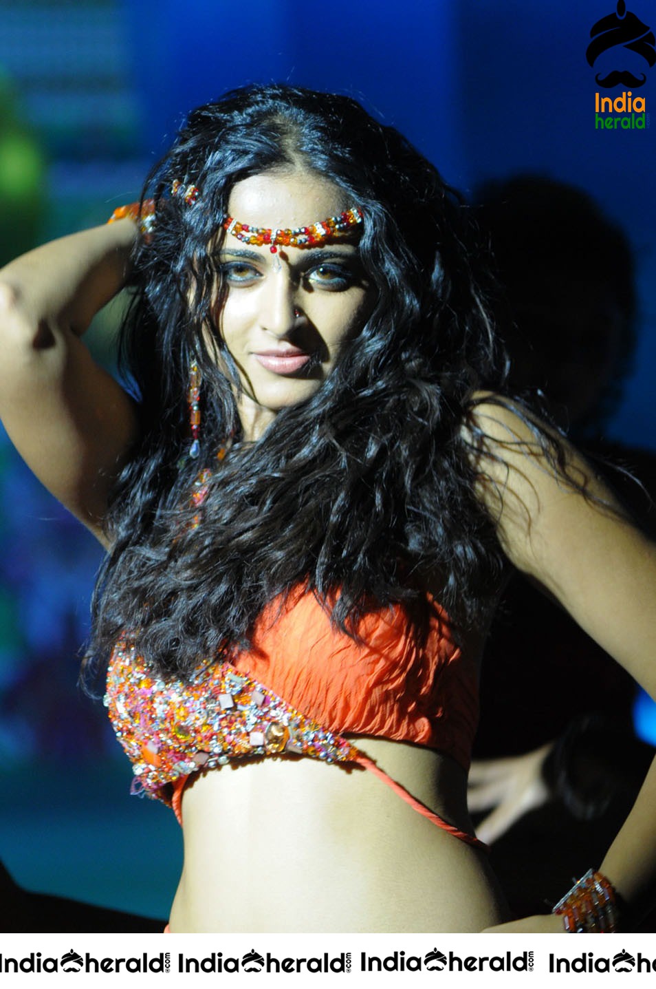Anushka Vintage Hot Sizzling Clicks Set 3