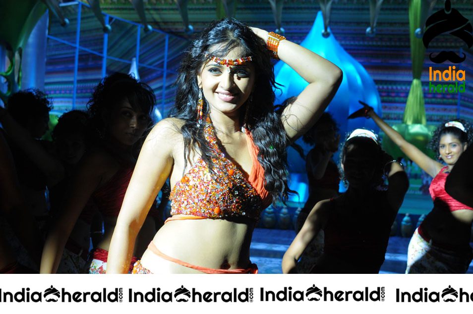 Anushka Vintage Hot Sizzling Clicks Set 3