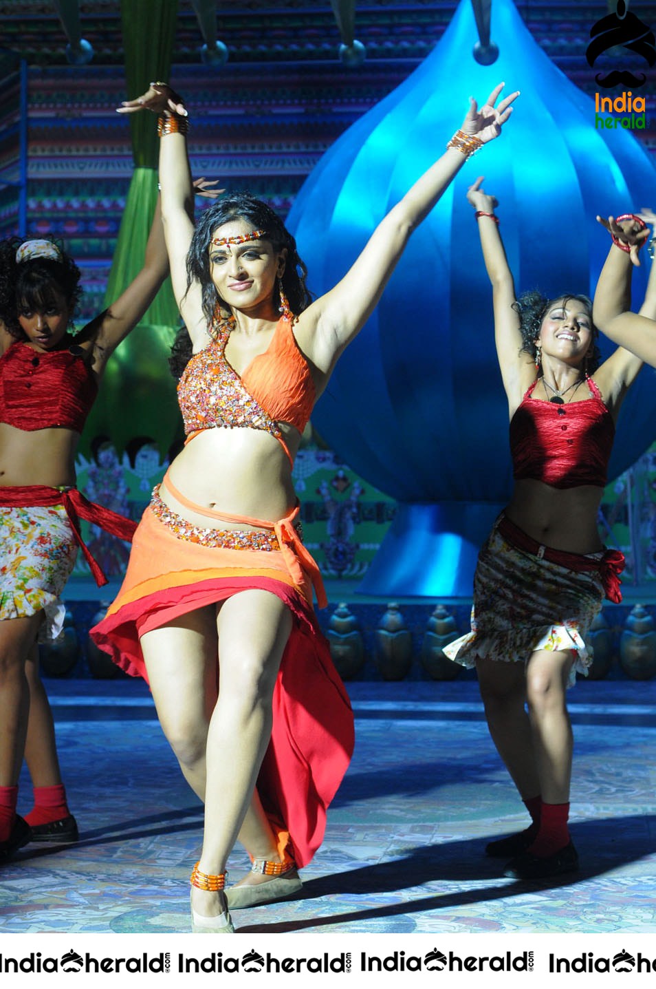 Anushka Vintage Hot Sizzling Clicks Set 3