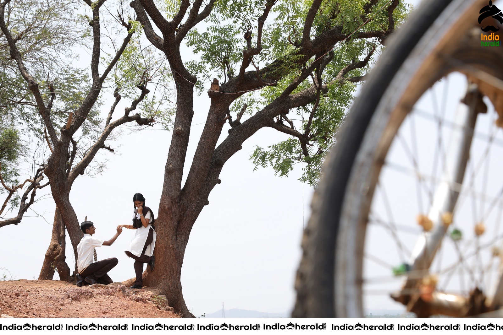 Asalu Em Jarigindante Movie Stills Set 2