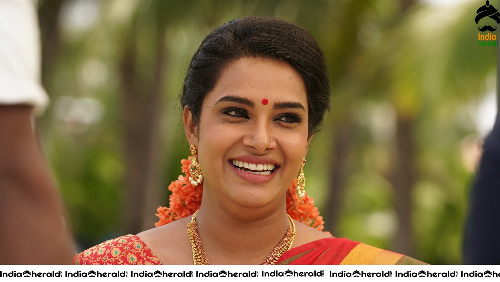 Asalu Em Jarigindante Movie Stills Set 3