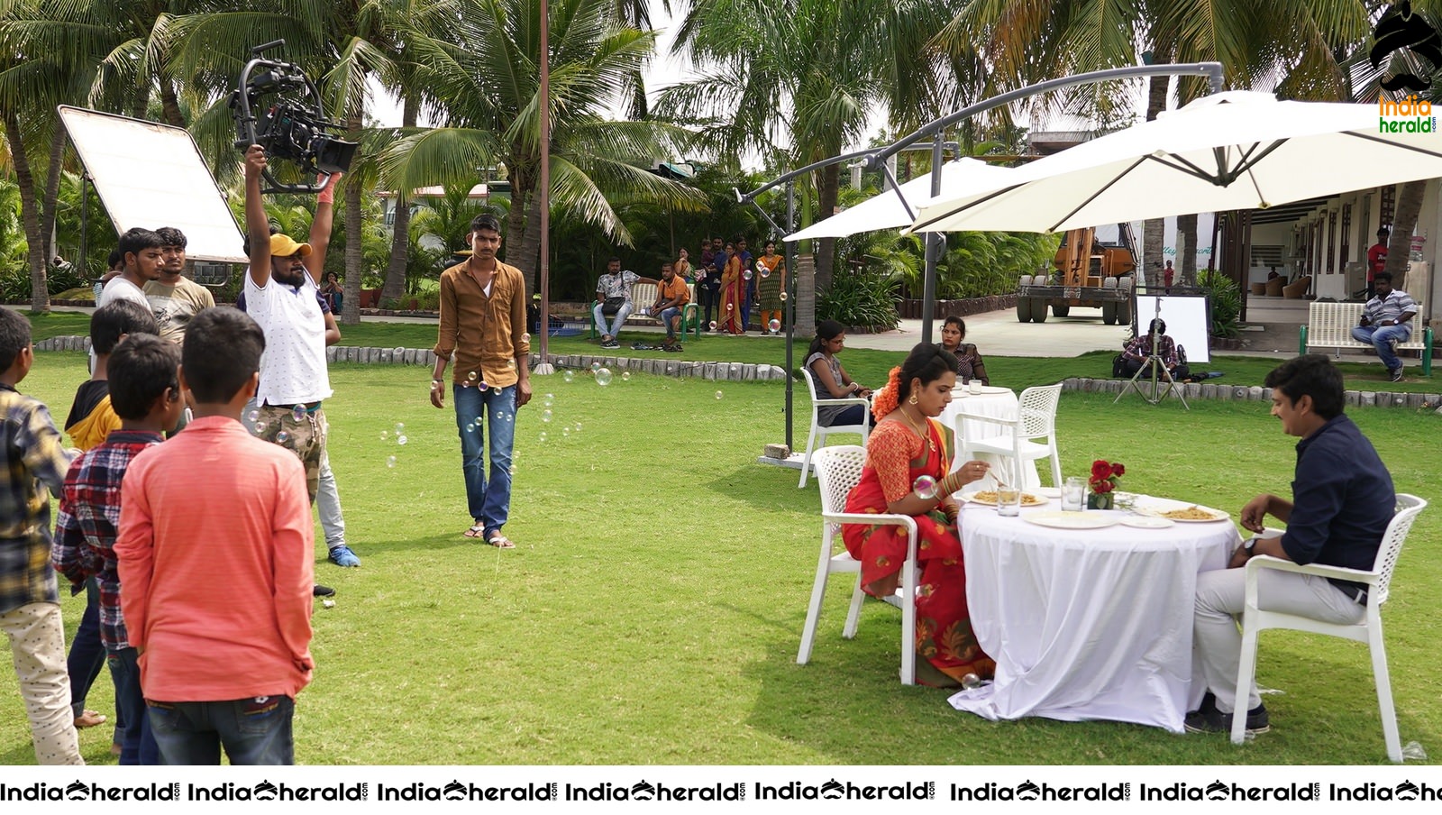 Asalu Em Jarigindante Movie Stills Set 3