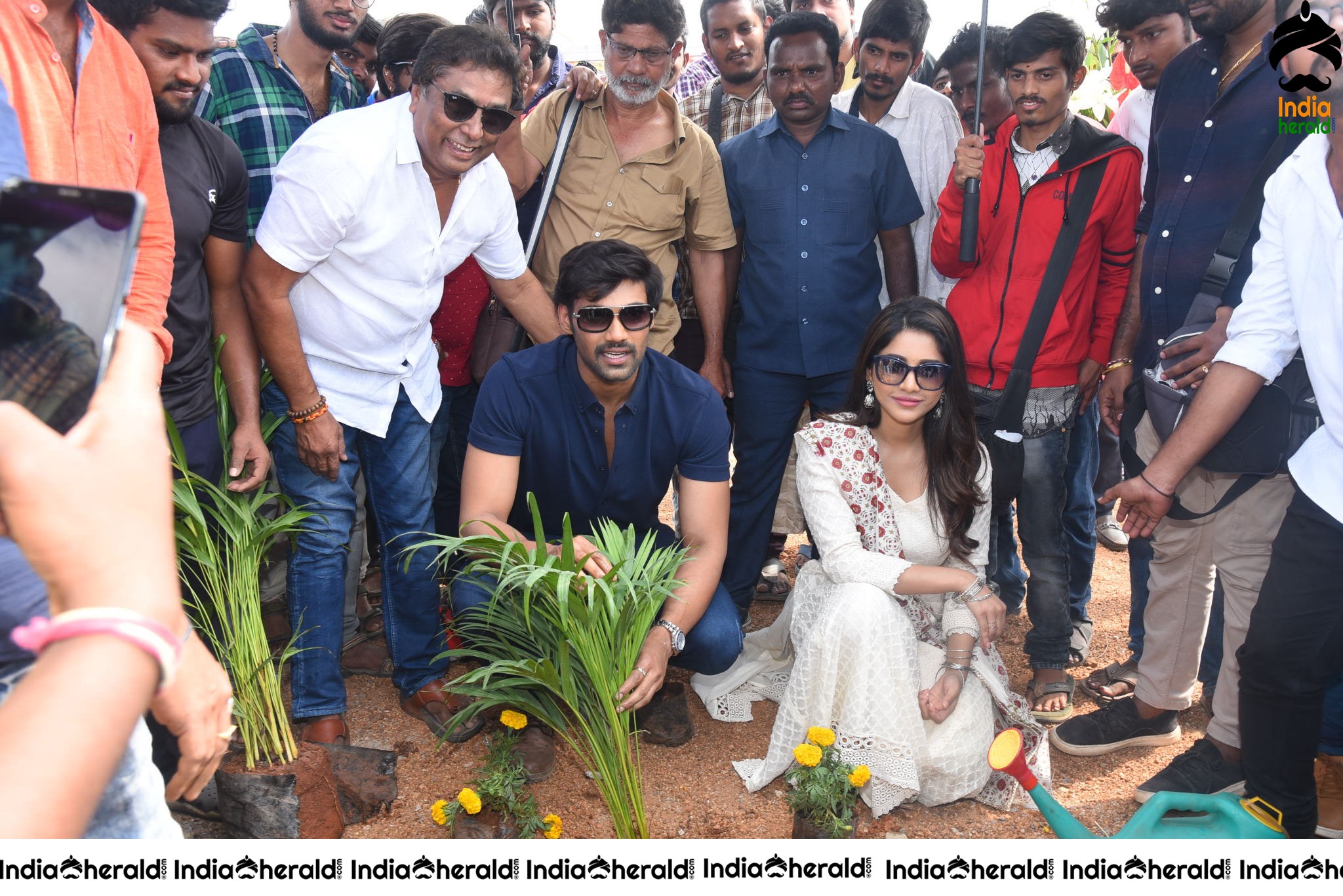 Bellamkonda Sai Sreenivas Birthday Celebrations in the Sets of BSS8 Set 1