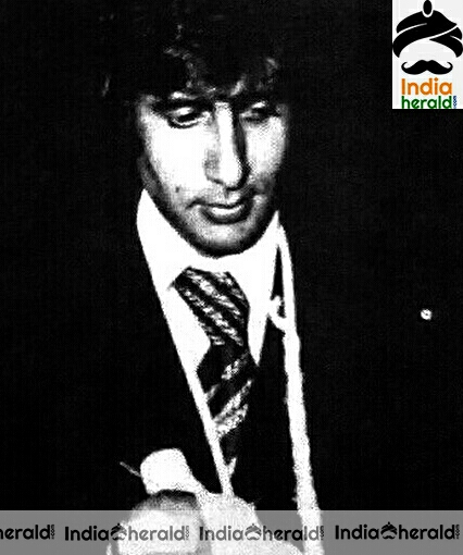 Big B Amitabh Bachchan Rare and Unseen photos as his Birthday special Set 1