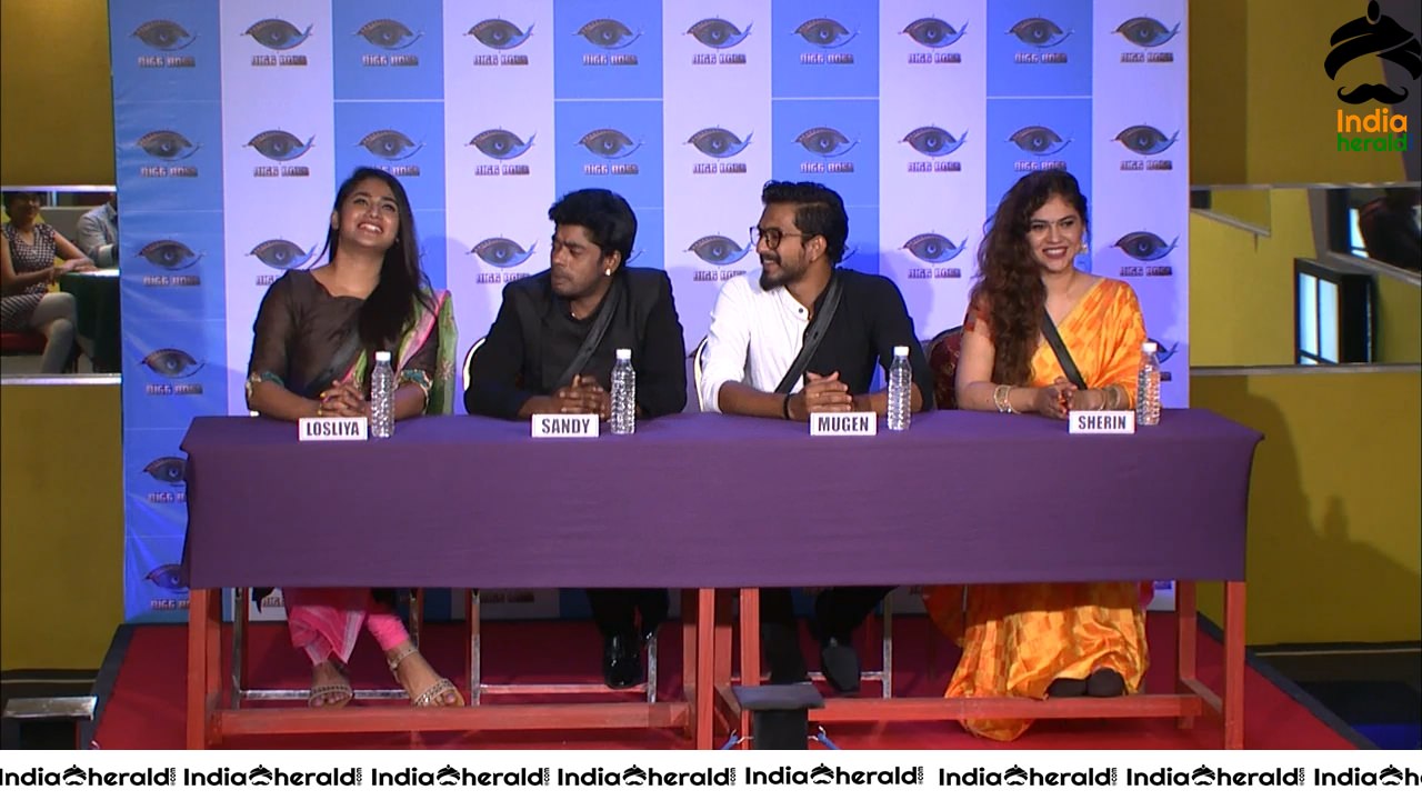 Bigg Boss Tamil Season 3 Day 101 Hot Wallpapers Set 1