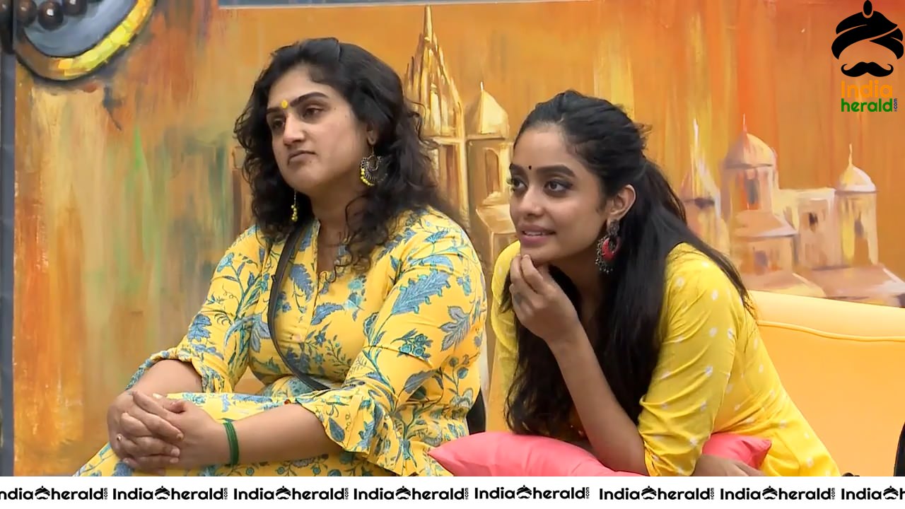 Bigg Boss Tamil Season 3 Day 102 Hot Wallpapers Set 2