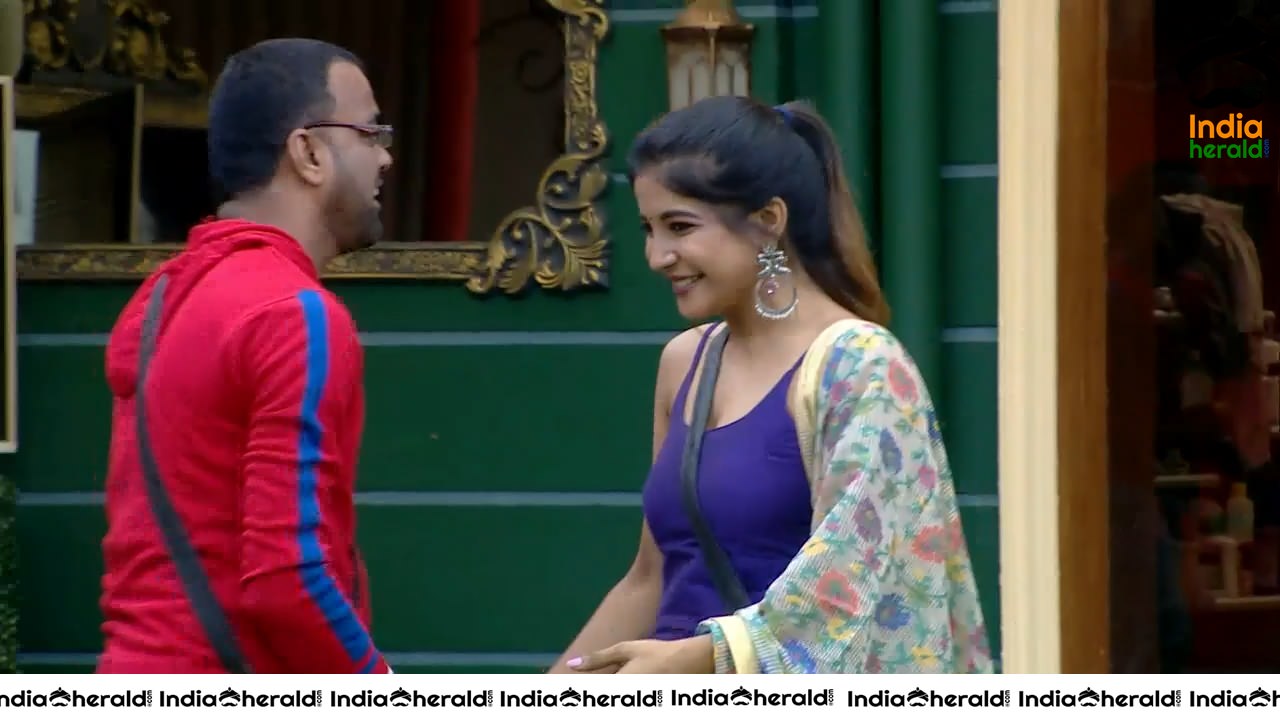 Bigg Boss Tamil Season 3 Day 102 Hot Wallpapers Set 3