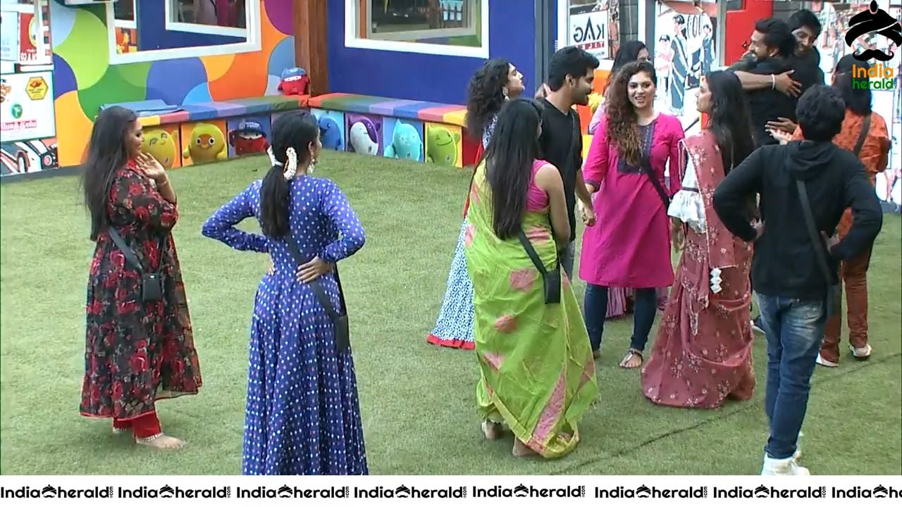 Bigg Boss Tamil Season 3 Day 103 Hot Wallpapers Set 1