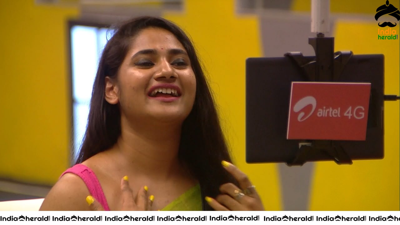 Bigg Boss Tamil Season 3 Day 103 Hot Wallpapers Set 3