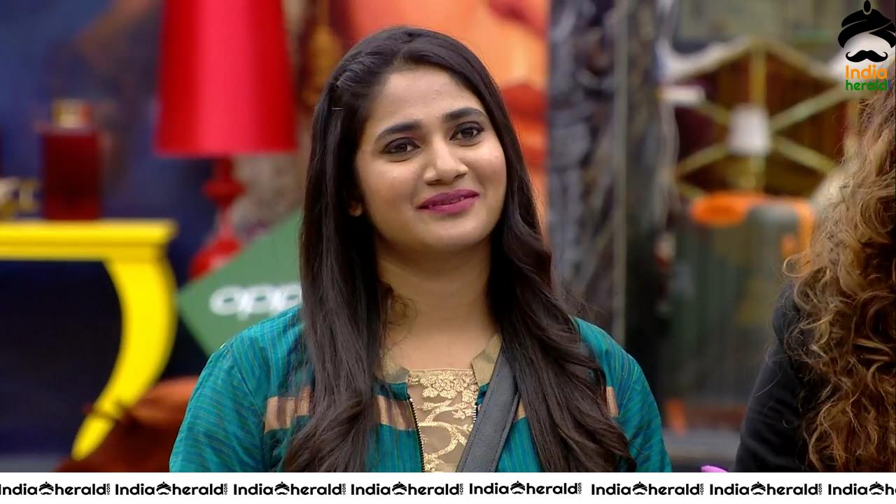 Bigg Boss Tamil Season 3 Day 104 Hot Wallpapers Set 4