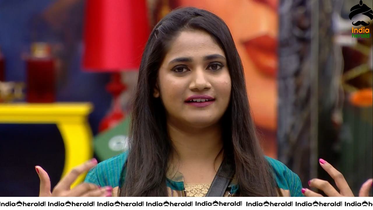 Bigg Boss Tamil Season 3 Day 104 Hot Wallpapers Set 4