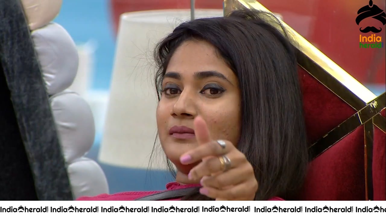 Bigg Boss Tamil Season 3 Day 82 Hot Wallpapers Set 2