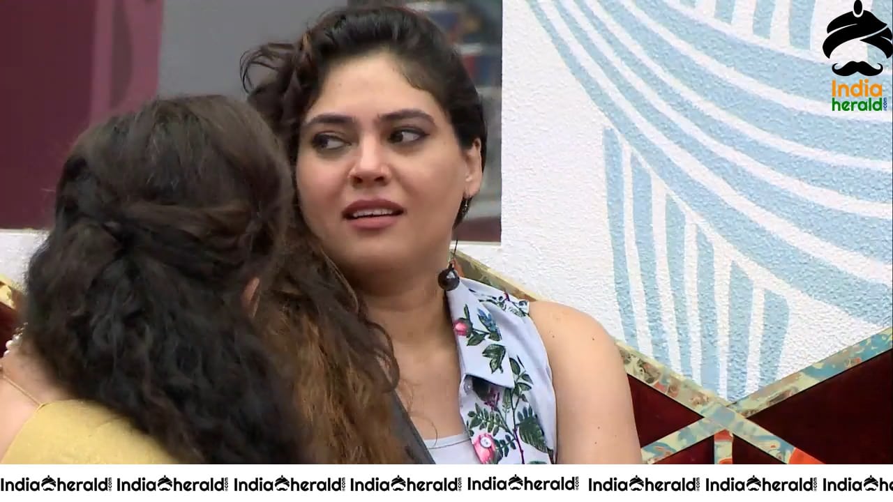 Bigg Boss Tamil Season 3 Day 82 Hot Wallpapers Set 2