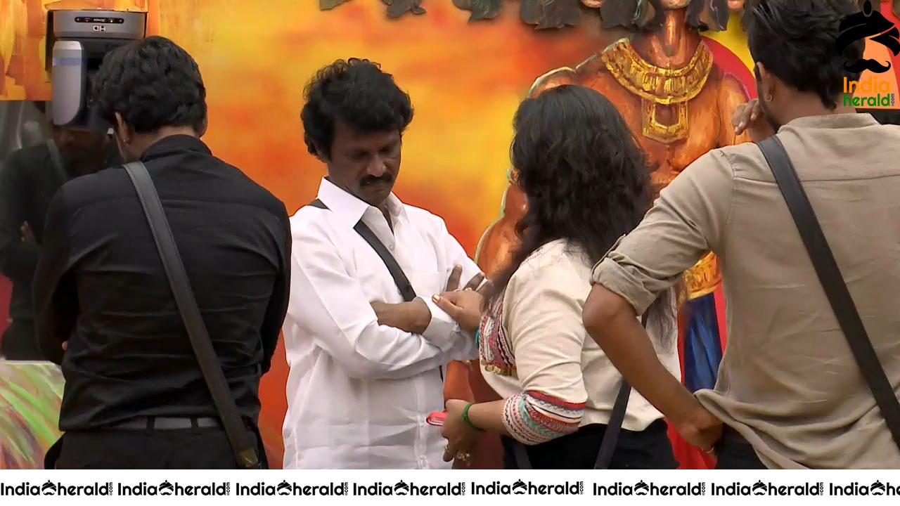 Bigg Boss Tamil Season 3 Day 84 Hot Wallpapers Set 3