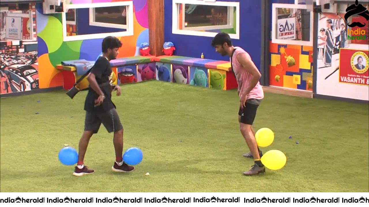 Bigg Boss Tamil Season 3 Day 85 Hot Wallpapers Set 2