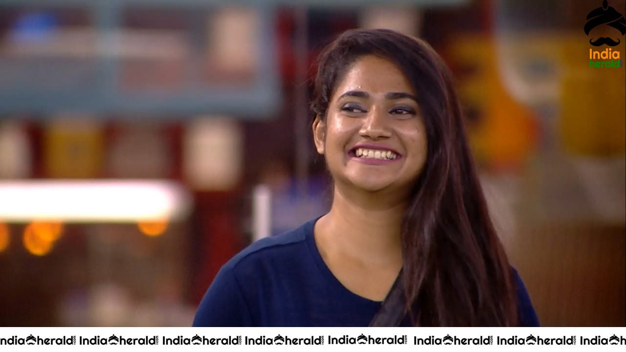 Bigg Boss Tamil Season 3 Day 85 Hot Wallpapers Set 3