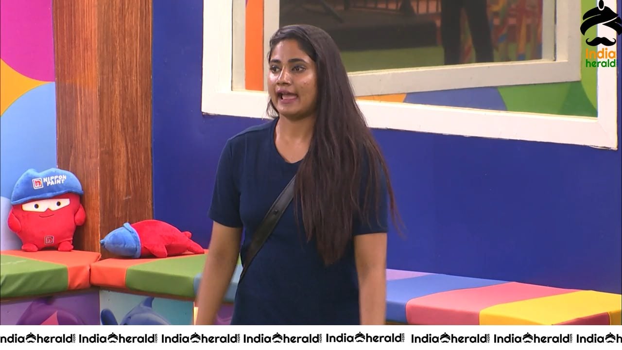 Bigg Boss Tamil Season 3 Day 85 Hot Wallpapers Set 3