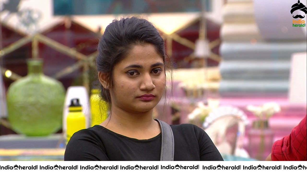 Bigg Boss Tamil Season 3 Day 86 Hot Wallpapers Set 3